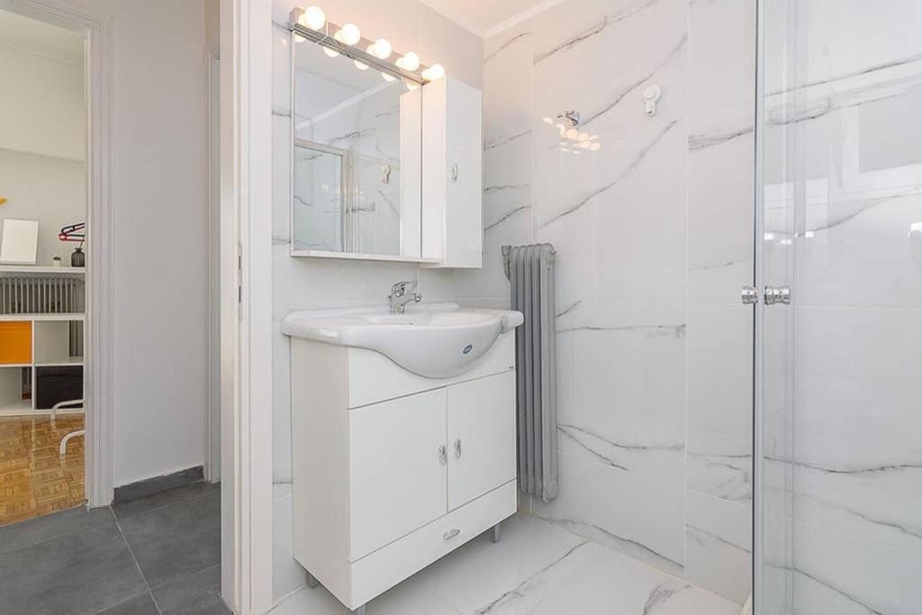 Brand New Stylish 2 Bedroom Apartment Aten Exteriör bild